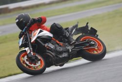 20250615 RIDINGZANMAI AK10202