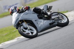 20250615 RIDINGZANMAI AK11573