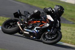 20250615 RIDINGZANMAI AK11978