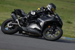 20250615 RIDINGZANMAI AK12196