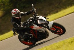 20250615 RIDINGZANMAI AK12579