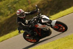 20250615 RIDINGZANMAI AK12625