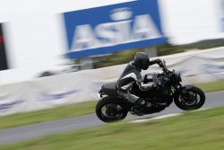 20250920 RIDINGZANMAI AK11053