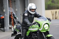 20250920 RIDINGZANMAI AK11344