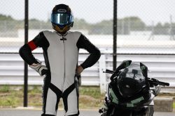 20250920 RIDINGZANMAI AK11424