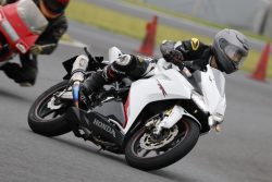 20250920 RIDINGZANMAI AK12105