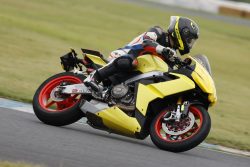 20250920 RIDINGZANMAI AK12589